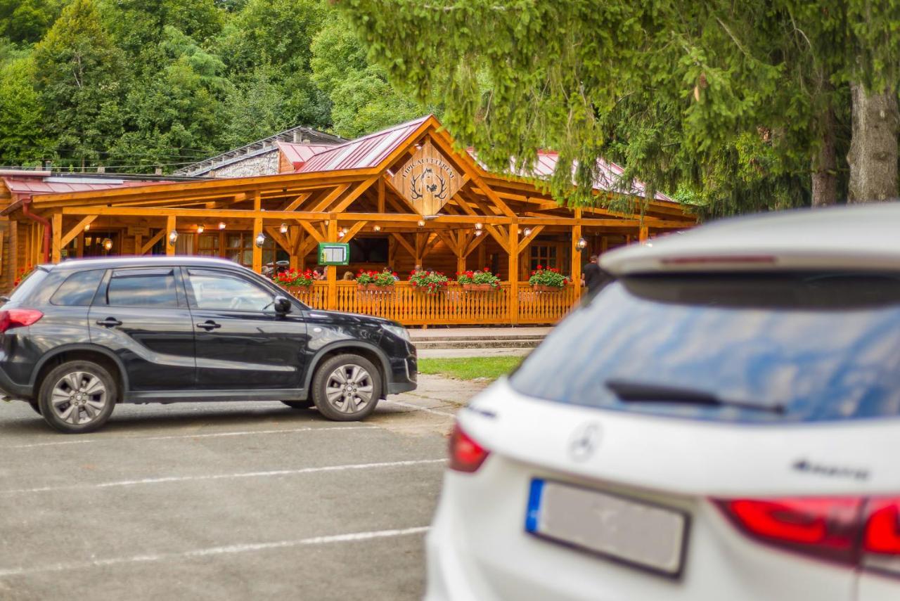 Lipicai Hotel és Étterem Szilvásvárad Esterno foto