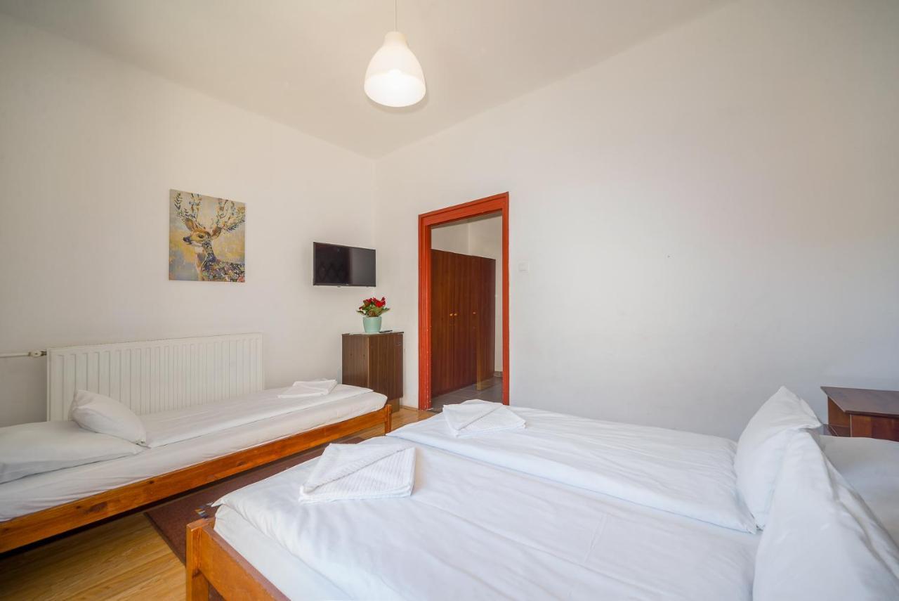 Lipicai Hotel és Étterem Szilvásvárad Esterno foto