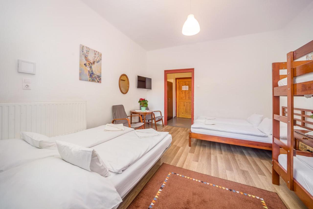 Lipicai Hotel és Étterem Szilvásvárad Esterno foto