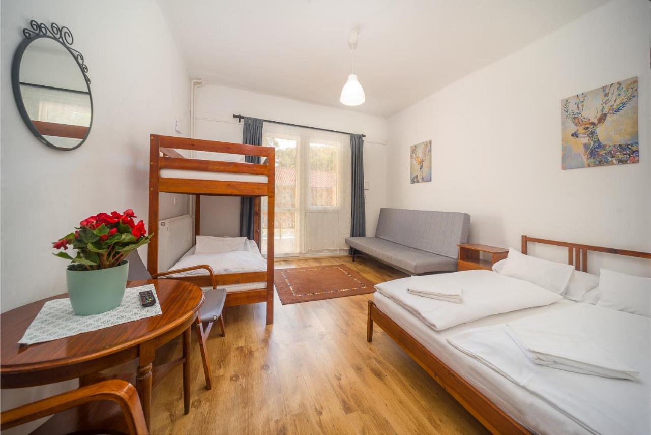 Lipicai Hotel és Étterem Szilvásvárad Esterno foto