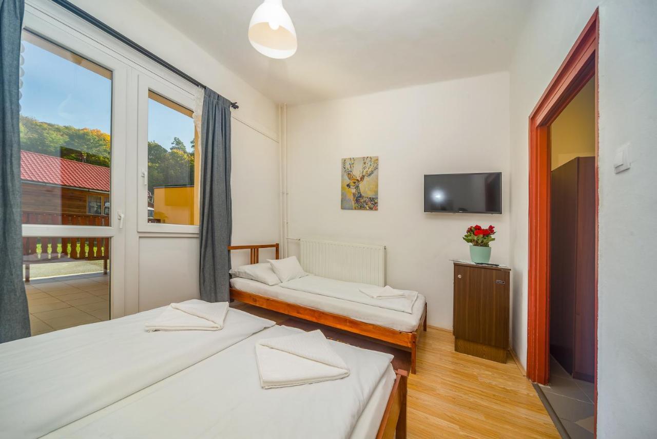 Lipicai Hotel és Étterem Szilvásvárad Esterno foto
