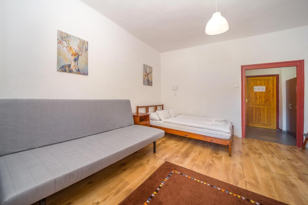 Lipicai Hotel és Étterem Szilvásvárad Esterno foto