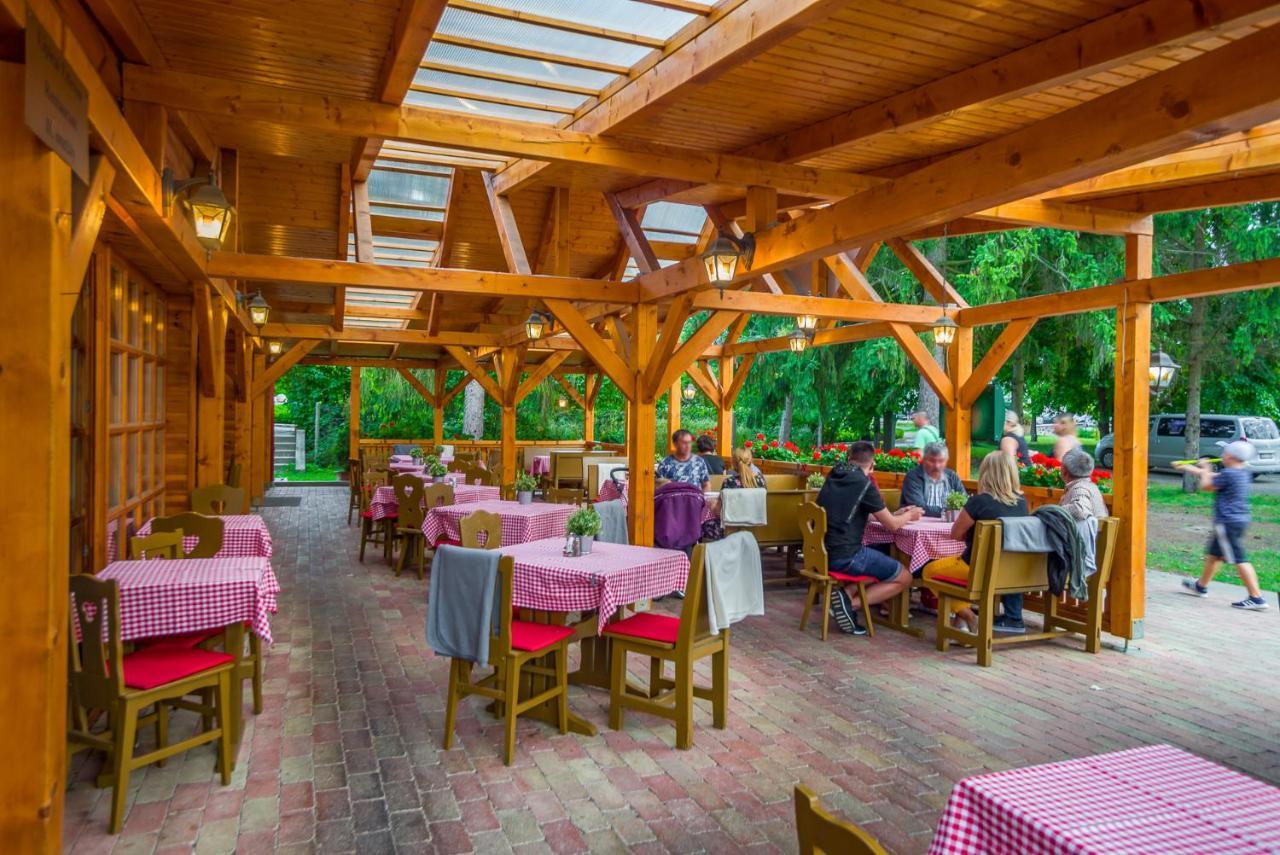 Lipicai Hotel és Étterem Szilvásvárad Esterno foto